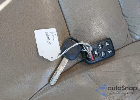 2008 Honda Odyssey Touring from USA, damaged, VIN 5FNRL38848B007539